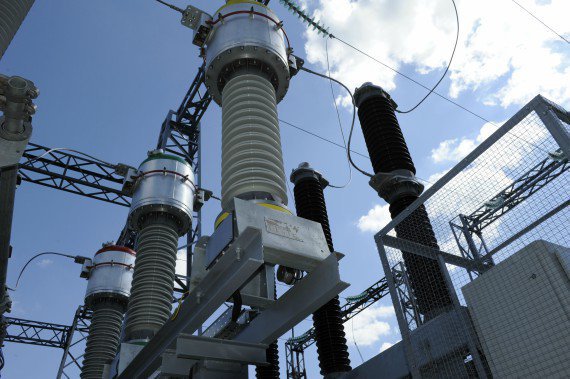 Энергетики филиала «Тулэнерго» оперативно восстановили электроснабжение потребителей Веневского района 