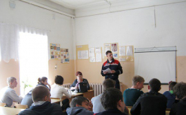 Представители Суворовских электрических сетей филиала «Тулэнерго» напомнили студентам о правилах электробезопасности
