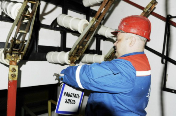 В Тульских электрических сетях проводится капитальный ремонт  подстанции 110 кВ «Огаревка»