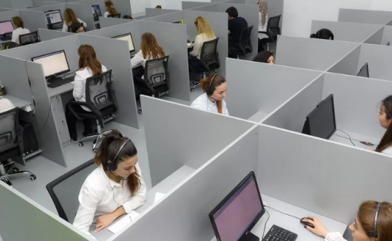 ВТБ в 1,5 раза увеличил число сотрудников контакт-центра