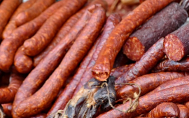 В Тульской области объемы производства колбасы упали почти на 45%