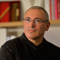 Интерпол вновь задумался об объявлении Ходорковского в розыск