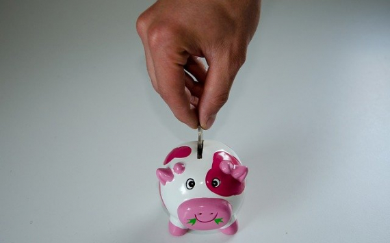 Эксперт озвучил две причины, по которым не следует хранить сбережения дома