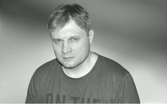 Музыканта Алексея Фомина в Туле жестоко избили прямо около его подъезда.  Тульские новости. Тульский бизнес портал